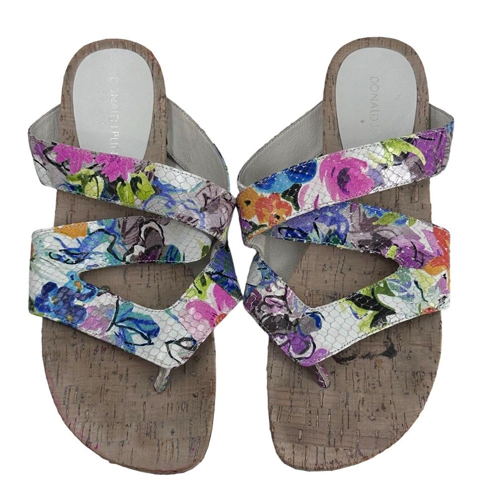 Donald J. Pliner Womens Size 8.5 M‎ Flip Floral Snake-Embossed Sandal
